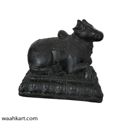 Small Nandi Sitting Pose In Black Colour