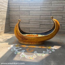 Multipurpose Boat Shaped Urli