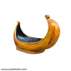 Multipurpose Boat Shaped Urli