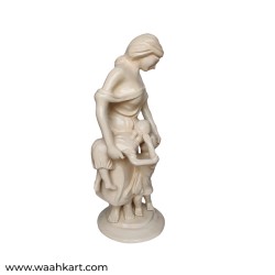 Lady With Kids Playing Statue