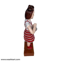 Tea Girl Statue