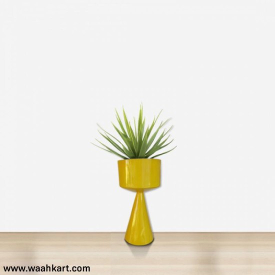 Attractive Yellow Planter