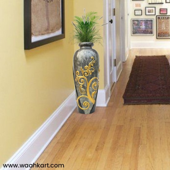 Beautiful Textured Vase - Silver And Black