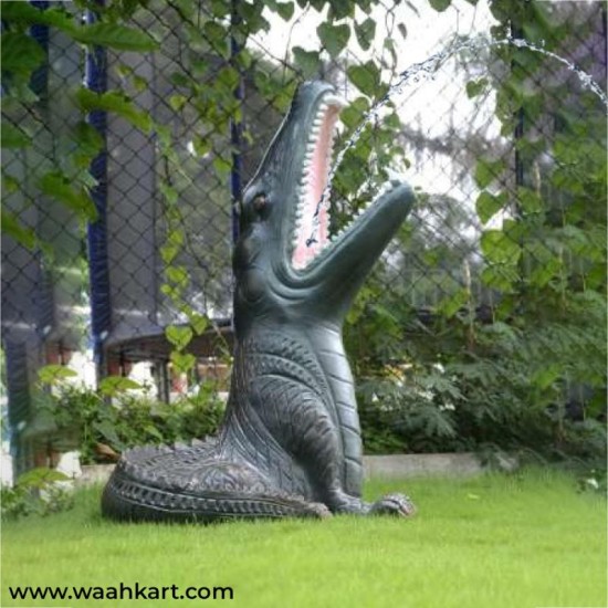 Crocodile Figurine Fountain