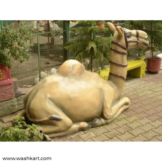 Real Look Camel Statue