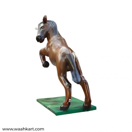 Horse - A Funny Statue