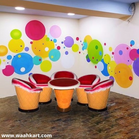 Ice Cream Cone Shape Table With Chair - Set Of 5