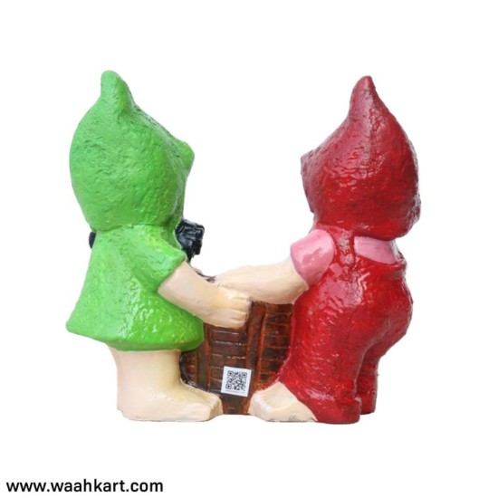 Little Teddy Holding Pot - Multiuse Bucket