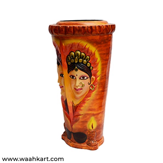 Male Female Printed Vase In MultiColor