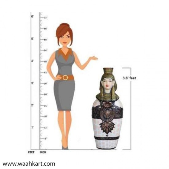 Queen Of Egypt Showpiece - Off White Shade