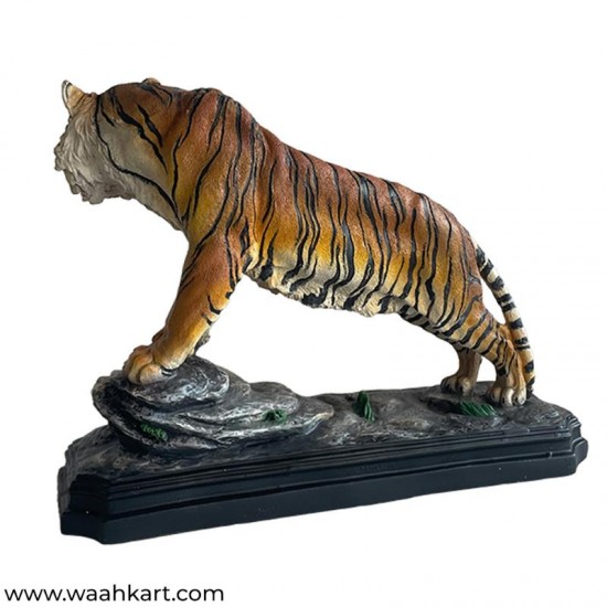 Real Colour Tiger Statue