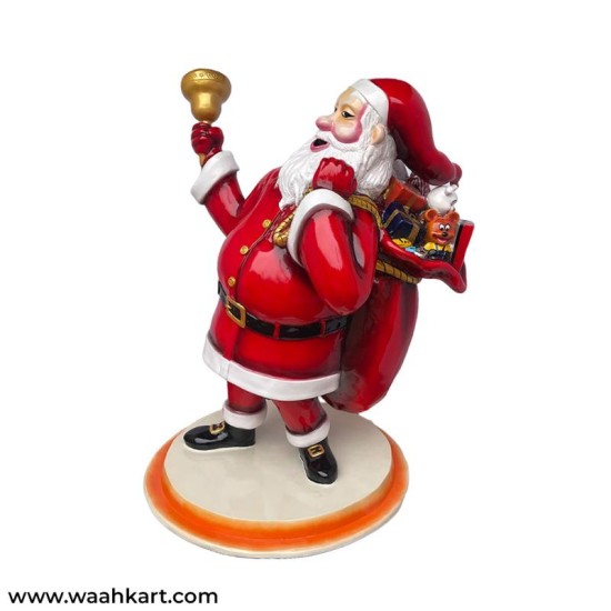 Santa Claus Statue