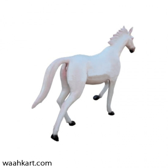 Royal Looking White Horse Statue