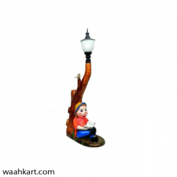 FRP Boy Under Wooden Trunk Lamp Post