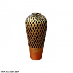 Long Shaped Spotted Single Golden Vase