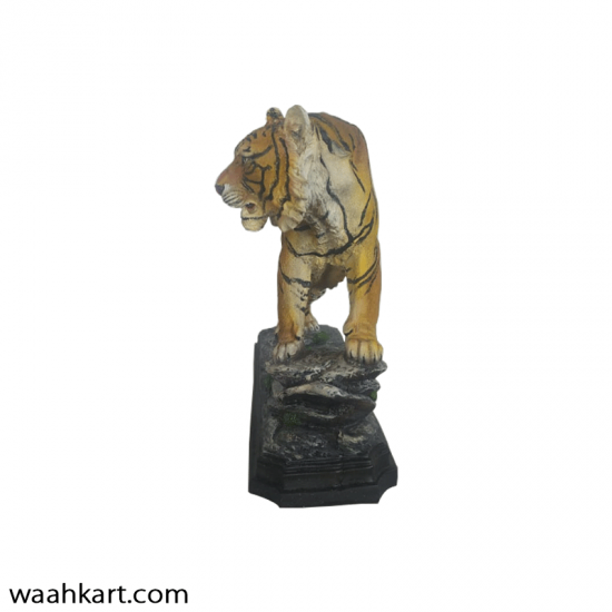 Real Colour Tiger Statue